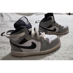 Nike Kids Sneakers - Black, White, Gray